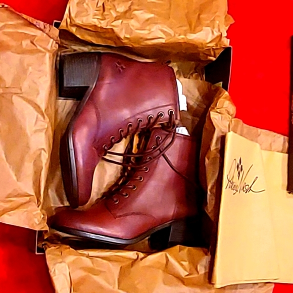 Partial Nash ladies boot NWT - Picture 2 of 8